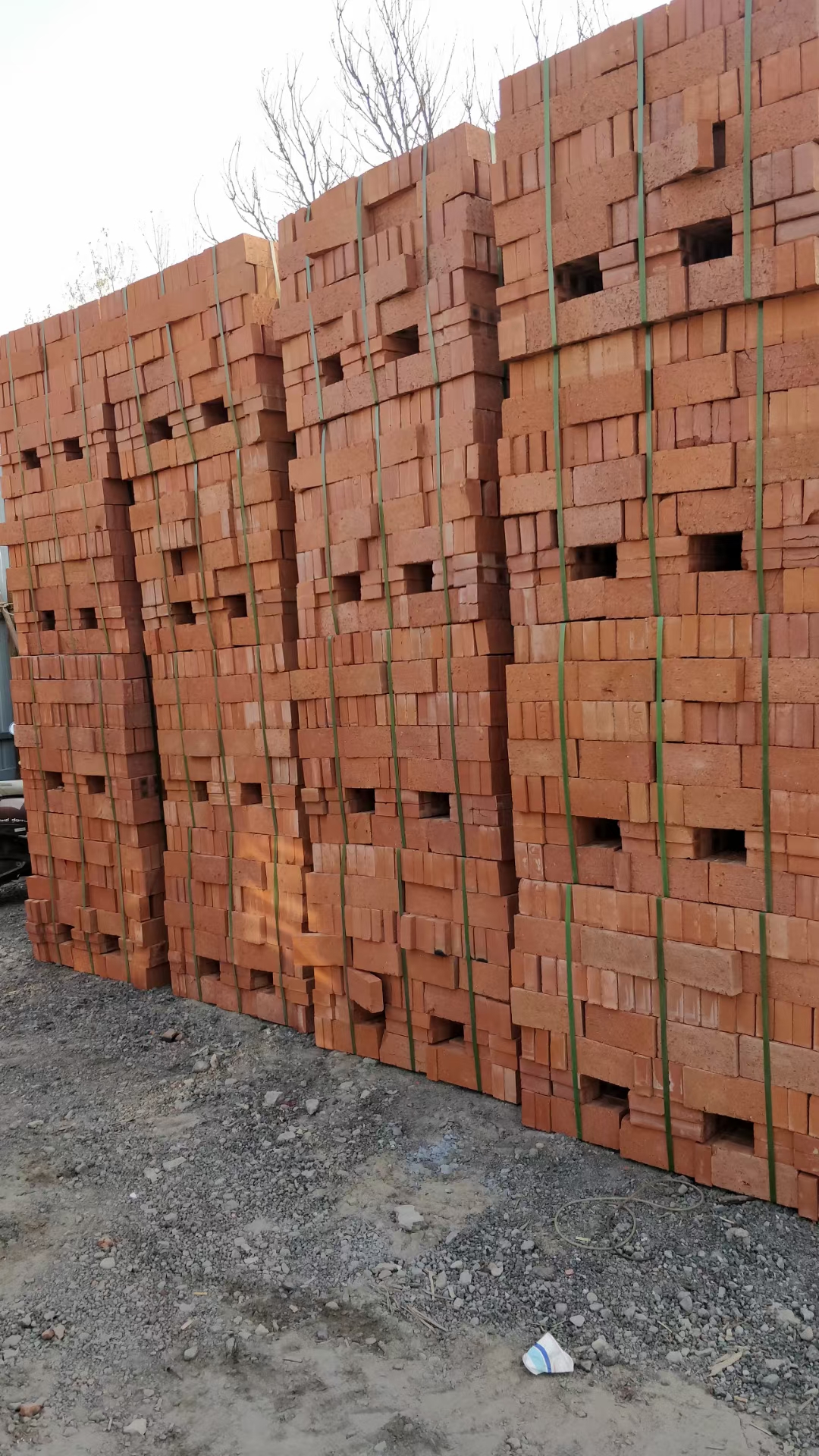 渣土垃圾清運(yùn)、沙石料配送、土方運(yùn)輸、貨物運(yùn)輸、并出售水泥、沙子、-今日頭條